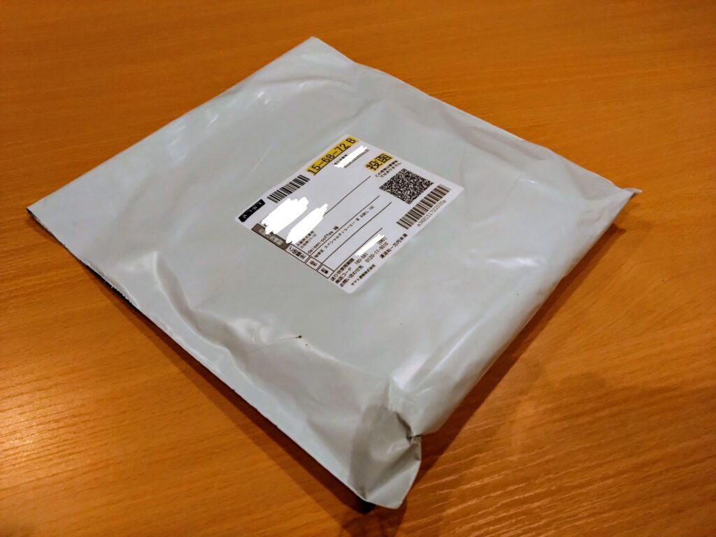 石窯パンガウディから届いたコーヒー豆の配送用梱包